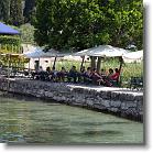 Gardasee-2007-06-19-099 * San Vigilio - im Schatten läßt es sich gut ausruhen... * 3648 x 2736 * (2.29MB)