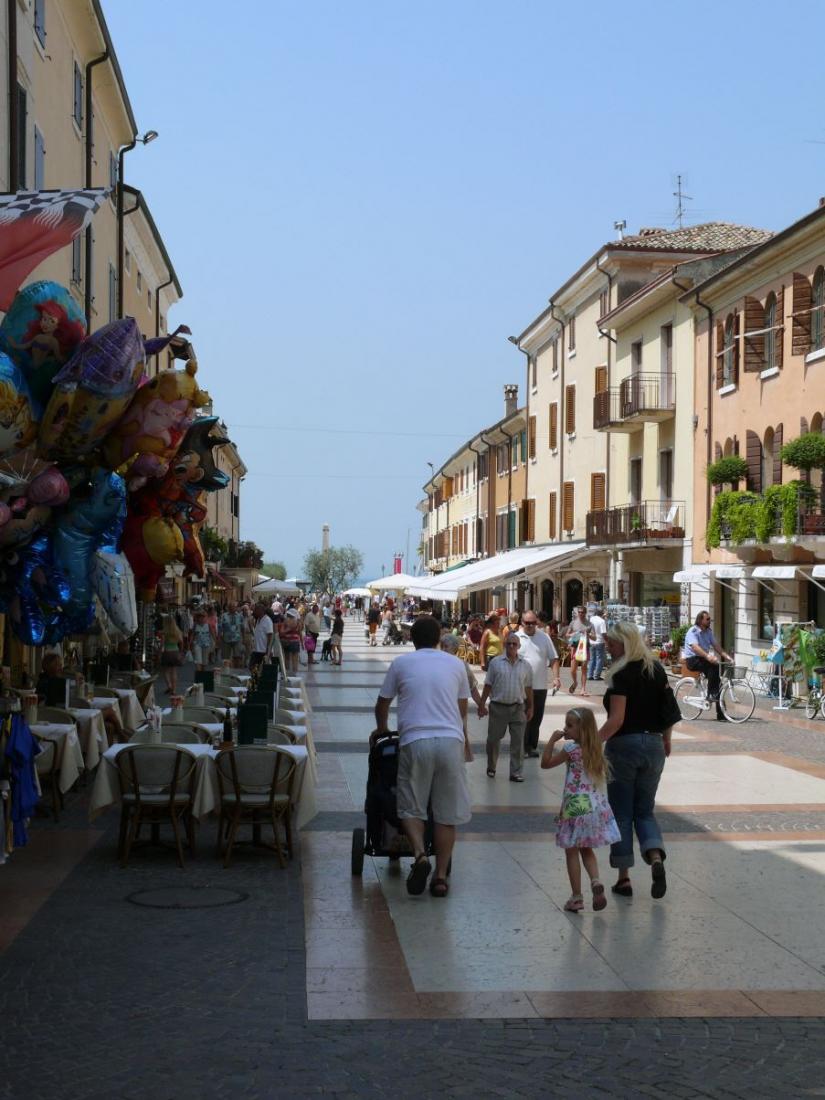 Bardolino)